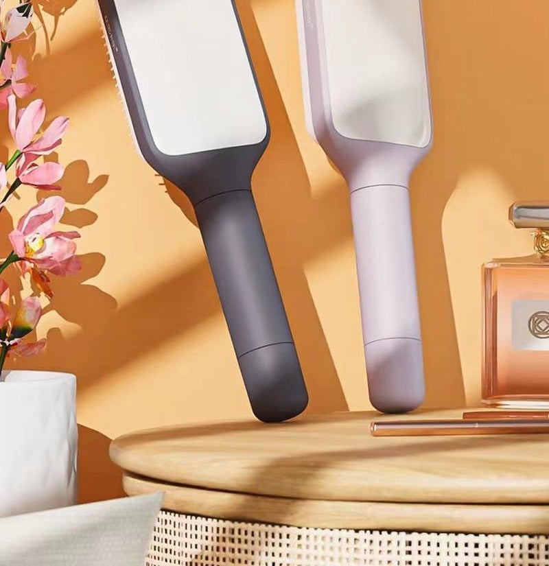 Rotating Retractable Comb，Innovative Design,One Click Cleaning，Suitable for People /Pets/ Blankets Hair Care Product Brush Curly Scalp Spa Treatment